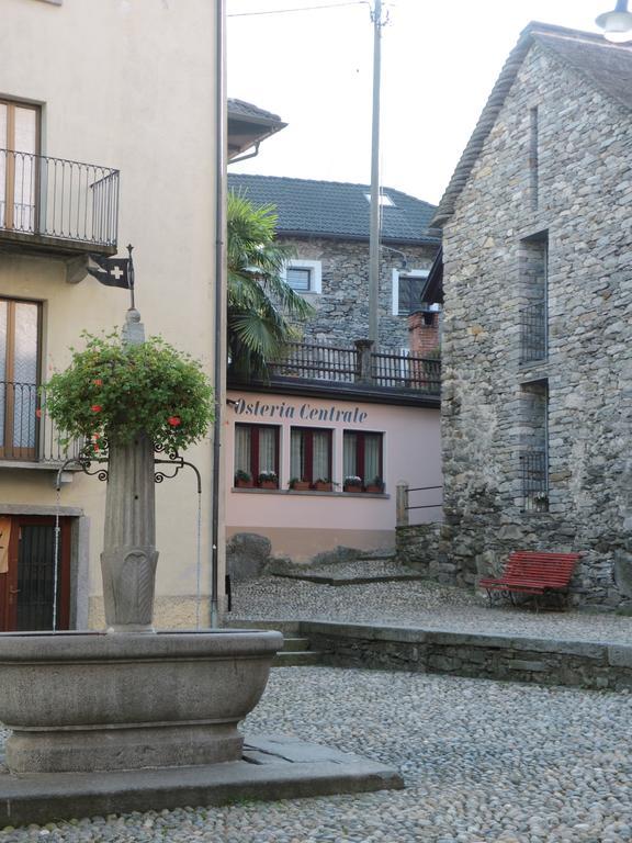 Guesthouse "Castello Del Nucleo" Intragna Εξωτερικό φωτογραφία