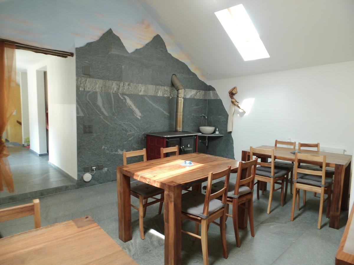 Guesthouse "Castello Del Nucleo" Intragna Εξωτερικό φωτογραφία